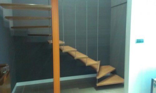 Escaleras de madera